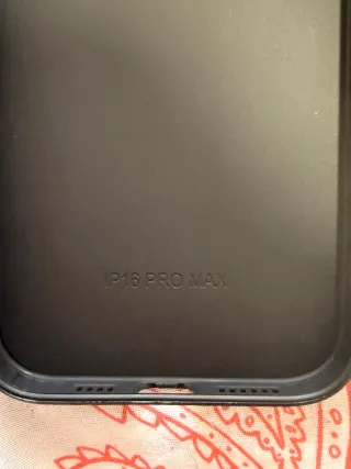 2 Fundas iPhone 16 Pro Max Nuevas 15 las dos