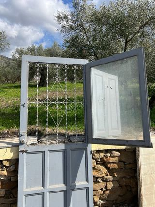 Puerta madera reja decorativa RECOGER CASABERMEJA