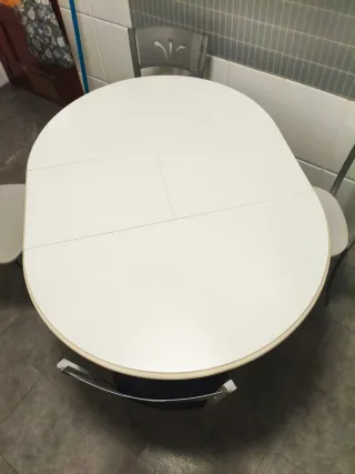 Mesa extensible de cocina con 3 sillas