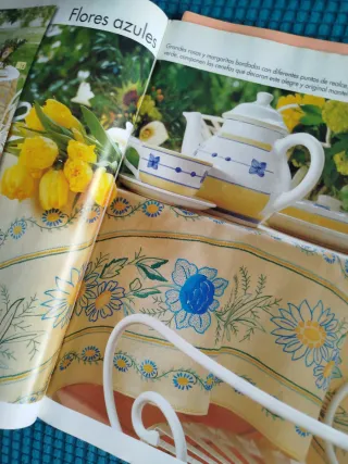 Revista Vintage Labores del hogar bordado y labore