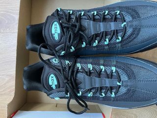 Nike Air Max 95 UL Negro/Gris