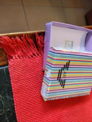 Billetera de piel marrón para hombre