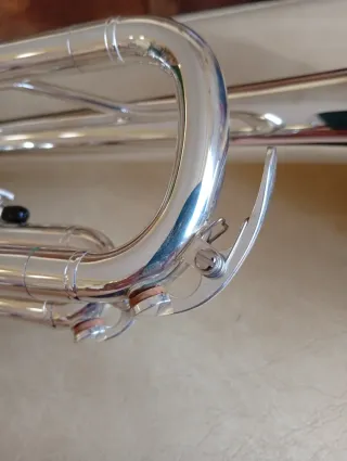 Trompeta Yamaha YTR 2330