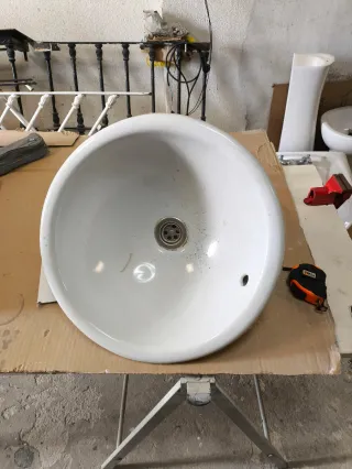 Lavabo blanco de porcelana varios tipos.
