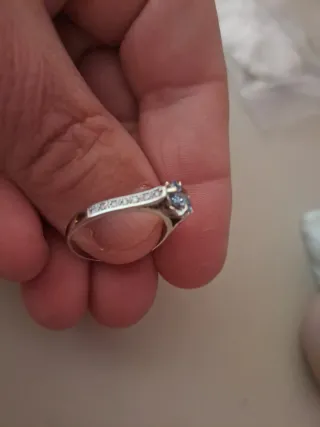 Anillo Oro Blanco 18k con Diamantes