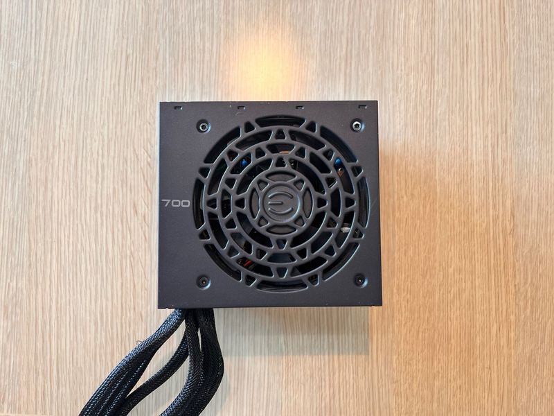 FUENTE DE ALIMENTACIÓN EVGA 700W GD 80 Plus Gold afbeelding 5