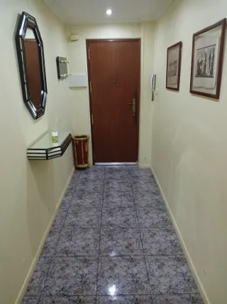 PISO EN PLANTA BAJA EN ORIHUELA. Calle santiago.