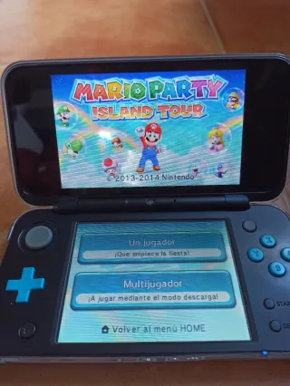 Nintendo 2DS XL Nero/Blu + Accessori