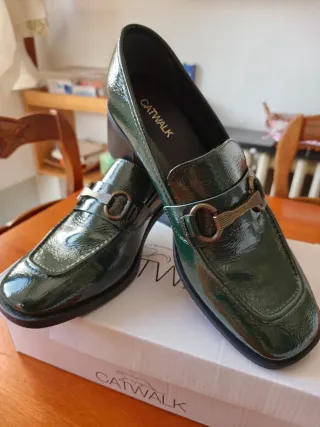 Mocasines verdes Catwalk elegantes