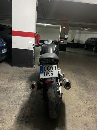 Ducati Monster 620 Dark Negra