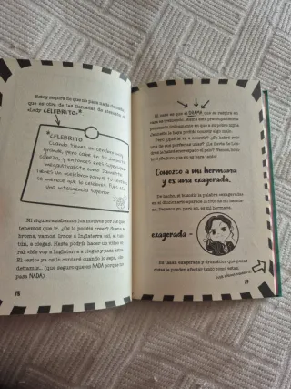 Superlío de gemelas (El mundo de Clodett 1)