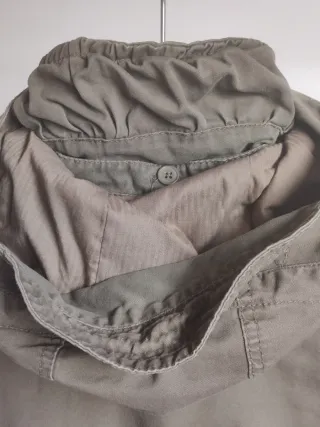 Parka verde militare con cappuccio