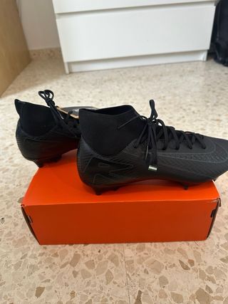 Nike Superfly 10 Academy FG/MG Talla 40 Nuevas