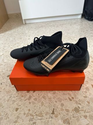 Nike Superfly 10 Academy FG/MG Talla 40 Nuevas