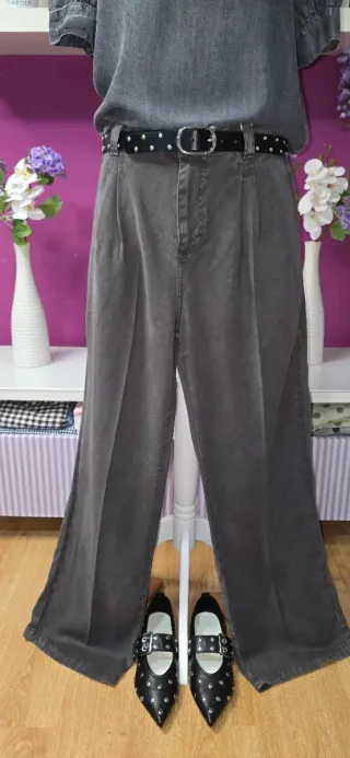 Pantalón Hoss Intropia gris pinzas talla 44