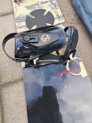 Tabla de Snowboard Roja