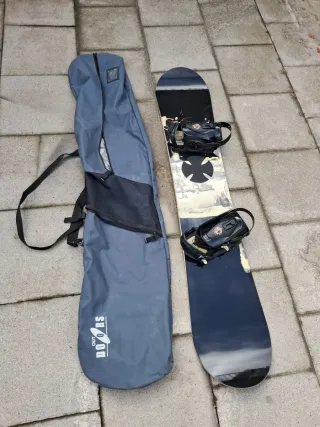 Tabla de Snowboard Roja