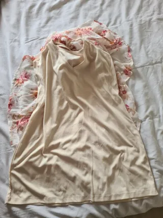 Vestido estampado floral Stradivarius Talla L