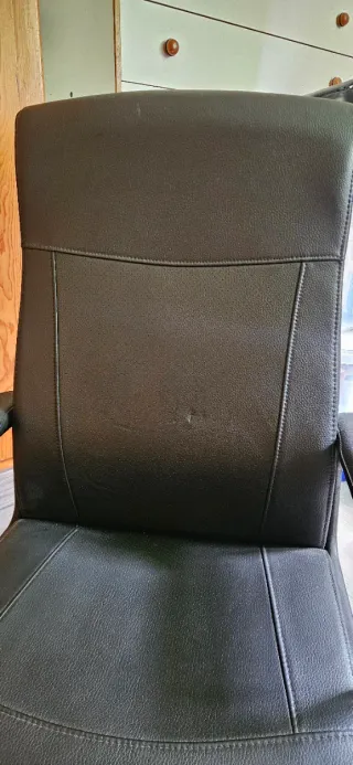 Silla giratoria IKEA negra