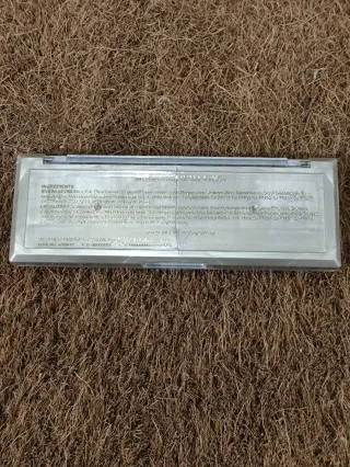 Estuche sombras y brillos labios