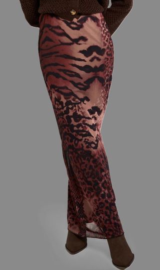 Falda larga estampada animal print talla 38