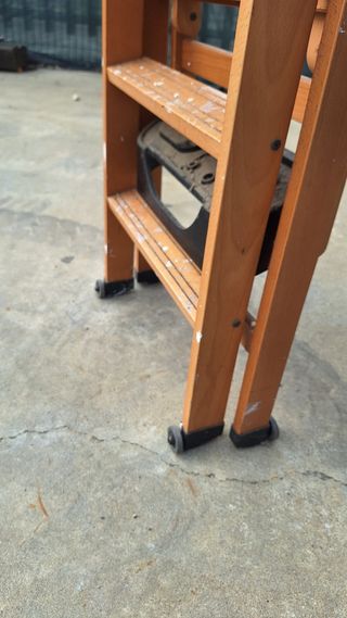 Scala pieghevole in legno foppapedretti