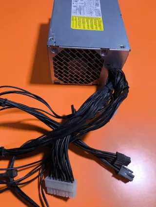 Fuente Alimentación Delta DPS-750AB-36 A