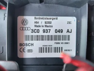 Caja Relés Passat Golf 3C0 937 049 AJ