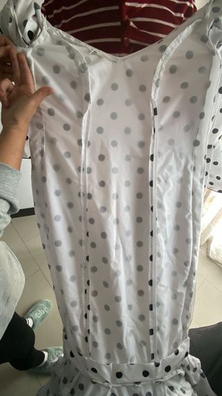 Vestido de flamenca blanco y negro