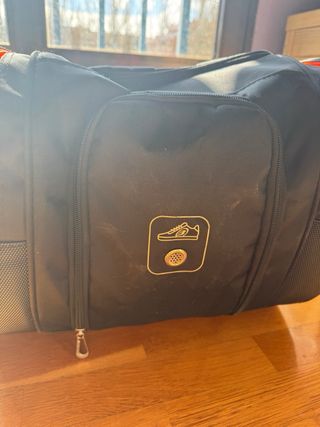 Paletero Bullpadel Pro Series Negro y Naranja