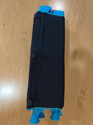 Cuna de viaje plegable azul