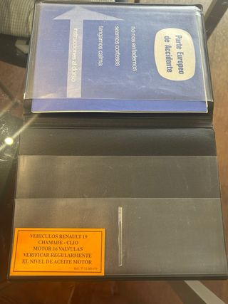 Funda portadocumentos Clio 16v original