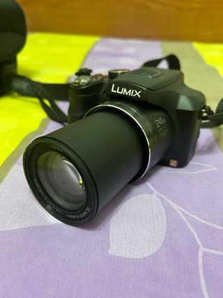 Cámara Panasonic Lumix DMC-FZ62