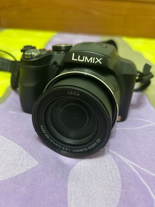 Cámara Panasonic Lumix DMC-FZ62