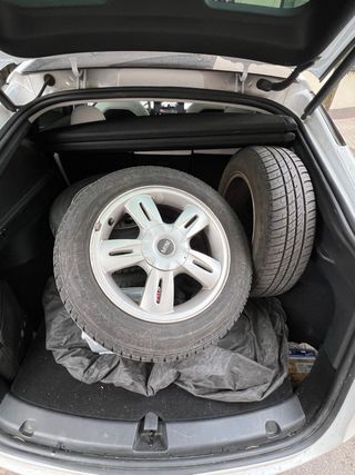 Llantas Mini con Neumáticos