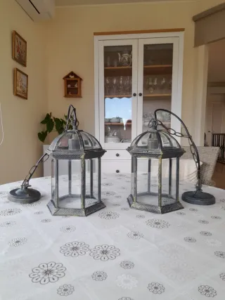 Juego 2 faroles clásicos metal y cristal