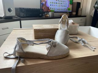 Zapatillas esparto fallera plateadas 39