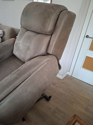 Sillón reclinable con dos motores
