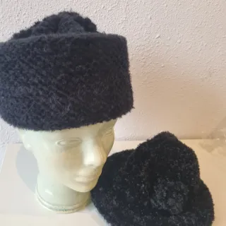 2 Cappelli di Lana Neri