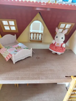 Casa Sylvanian Families Red Roof Cozy Cottage