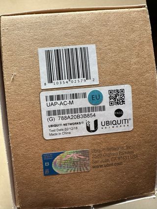 Ubiquiti UAP-AC-M Punto Acceso Mesh Exterior