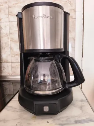 Cafetera Moulinex con jarra de cristal