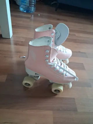 Patines de 4 ruedas rosas