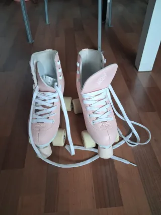 Patines de 4 ruedas rosas