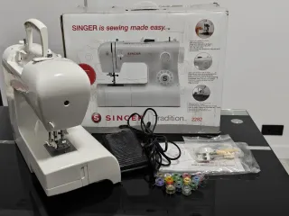 Máquina de coser Singer Tradition 2282