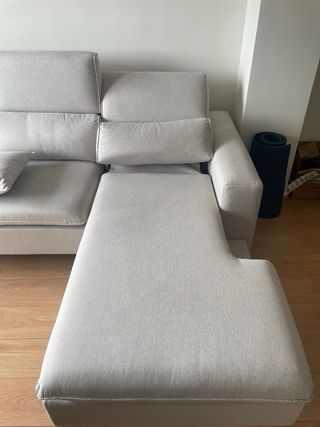 Sofá chaise longue de tela beige/gris (perla)