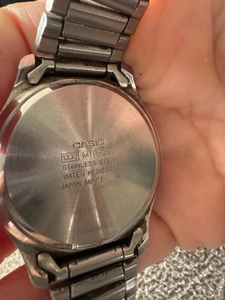 Reloj Casio Caballero Plata y Blanco