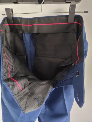 Traje de hombre azul