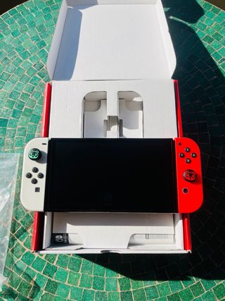Nintendo Switch OLED Bianca