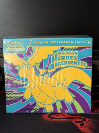 ETB Pokémon Héroes Ascendentes Español Nueva